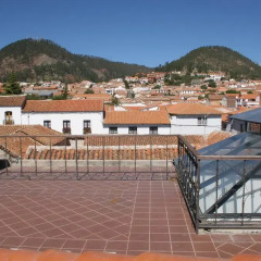 Отель Hostal Patrimonio - Sucre Полулюкс с различными типами кроватей фото 2