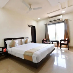 OYO 4155 Hotel The Sudesh 3* Стандартный номер с различными типами кроватей