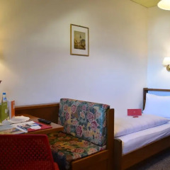 Отель Angerburg Blumenhotel 3* Номер категории Эконом фото 2