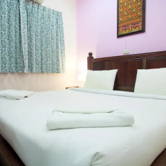 Отель Baan Sutra Guesthouse 3* Стандартный номер с различными типами кроватей фото 10