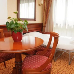 Отель Atahotel Villa Pamphili 4* Стандартный семейный номер с двуспальной кроватью фото 4