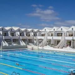 Отель Sands Beach Resort балкон