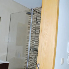 Отель TWB Residences White ванная
