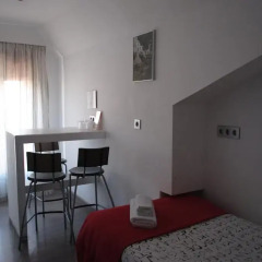 Отель Hostal Abril Стандартный номер с различными типами кроватей фото 7