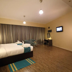 Flora Al Barsha Hotel 2* Стандартный номер с различными типами кроватей