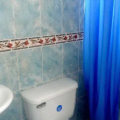 Отель Mistella Salsa Hostel Колумбия, Кали - отзывы, цены и фото номеров - забронировать отель Mistella Salsa Hostel онлайн ванная фото 2