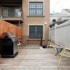 Отель onefinestay - Greenpoint private homes США, Нью-Йорк - отзывы, цены и фото номеров - забронировать отель onefinestay - Greenpoint private homes онлайн балкон