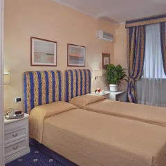 Napoleon Hotel 4* Стандартный номер с различными типами кроватей фото 4