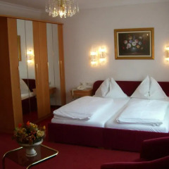 Отель Bergers Sporthotel 4* Стандартный номер с двуспальной кроватью