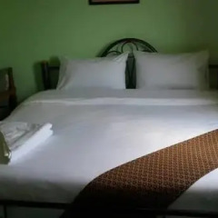 Rungtawan Hostel Стандартный номер двуспальная кровать фото 3