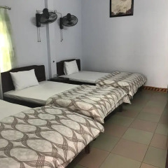 Halong Bay View Hostel Стандартный номер с различными типами кроватей