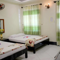 Отель Hoang Nga Guest House 2* Стандартный номер с различными типами кроватей