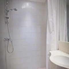 Grand Hotel Des Balcons 2* Стандартный номер фото 5