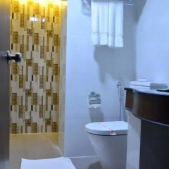 Pearl City Hotel 3* Номер Делюкс с двуспальной кроватью фото 12