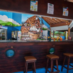 Adelais Bay Hotel гостиничный бар фото 2