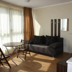 Апартаменты Apartments Garkovi in Laguna Beach Равда комната для гостей фото 2
