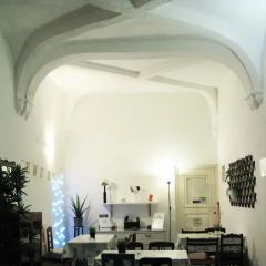 Johnie's Place Lisbon Hostel & Suites Лиссабон гостиничный бар