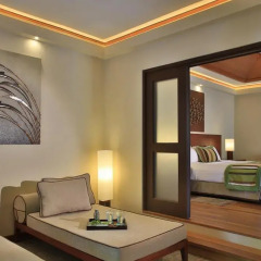 Отель Kurumba Maldives 5* Улучшенный номер с различными типами кроватей