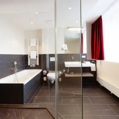 Отель Vienna House Easy München 4* Стандартный номер с различными типами кроватей