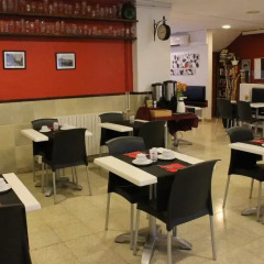 Отель Hostal Regina Испания, Бланес - отзывы, цены и фото номеров - забронировать отель Hostal Regina онлайн питание фото 2