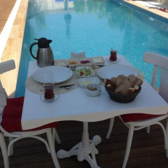 Отель Tarcin Alacati Otel - Adults Only Чешме питание