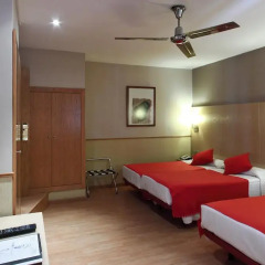 Отель Hostal Bcn Port Барселона комната для гостей фото 6