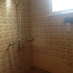 Отель East Gate Guest Rooms сауна
