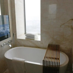 Отель Wyndham Grand Plaza Royale Oriental Shanghai Китай, Шанхай - отзывы, цены и фото номеров - забронировать отель Wyndham Grand Plaza Royale Oriental Shanghai онлайн ванная фото 2