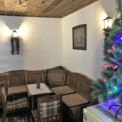 Отель Tacheva Family House - Pool Access Коттедж фото 31