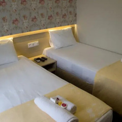 Hotel Melita 3* Стандартный номер с двуспальной кроватью фото 3