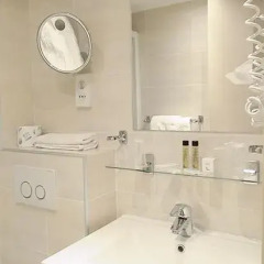 Отель Hôtel Derby Eiffel 3* Стандартный номер с различными типами кроватей фото 6