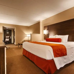 Отель Best Western Airport Inn & Suites 2* Стандартный номер с различными типами кроватей фото 3