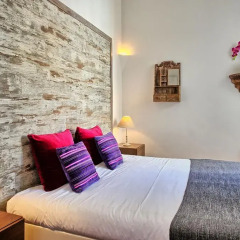 Апартаменты Localtraveling ALFAMA River View - Family Apartments комната для гостей фото 5