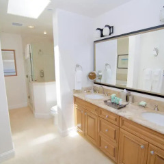 Отель Dolphin Bay Resort and Spa 4* Люкс с различными типами кроватей фото 15