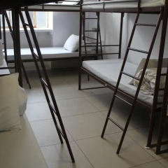 Отель Restup London Кровать в общем номере фото 14