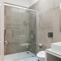 Отель Feels Like Home Rossio Prime Suites 4* Стандартный номер с 2 отдельными кроватями (общая ванная комната) фото 28