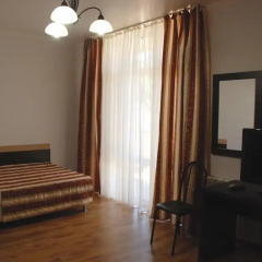Гостиница Guest house Uncle Chernomor в Анапе отзывы, цены и фото номеров - забронировать гостиницу Guest house Uncle Chernomor онлайн Анапа комната для гостей фото 3