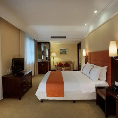 Отель Holiday Inn Donghua 4* Улучшенный номер фото 4