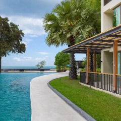 Отель Baan Sansuk Beachfront Condominium Таиланд, Хуахин - отзывы, цены и фото номеров - забронировать отель Baan Sansuk Beachfront Condominium онлайн бассейн фото 3