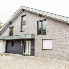Отель Komfort Design Wohnung Köln Кёльн парковка