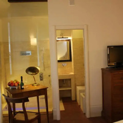 Отель B&B Righi in Santa Croce 4* Стандартный номер с различными типами кроватей фото 2