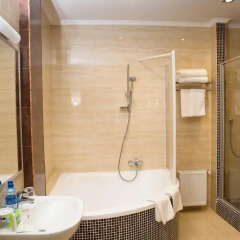 Отель Кирофф 4* Номер Делюкс фото 3