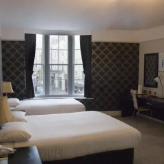 Queens Hotel 3* Стандартный номер с различными типами кроватей