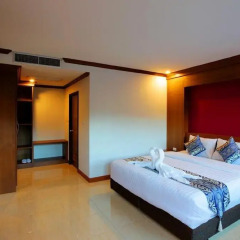 Отель Sungthong Kamala Beach Resort 3* Номер Делюкс с различными типами кроватей фото 4