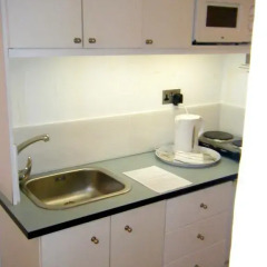 Отель Engineer Guest House Стандартный номер с различными типами кроватей фото 3