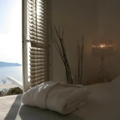 Rocabella Santorini Hotel 4* Улучшенный номер с различными типами кроватей фото 6