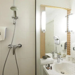 Отель ibis Brussels Airport 3* Стандартный номер с различными типами кроватей фото 2