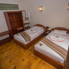 Inle Apex Hotel 3* Стандартный номер с различными типами кроватей фото 3