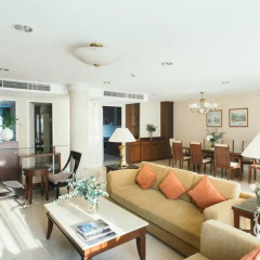 Отель Thomson Residence 4* Люкс