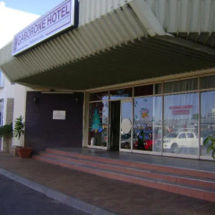Gaborone Hotel Габороне